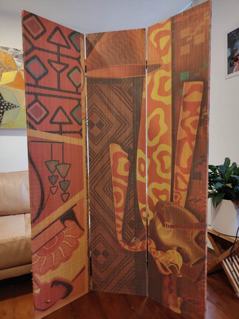 Room divider