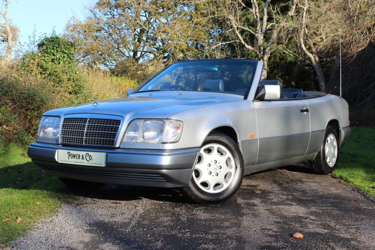 1994 Mercedes-Benz E Class E220 2dr Auto CONVERTIBLE Petrol Automatic