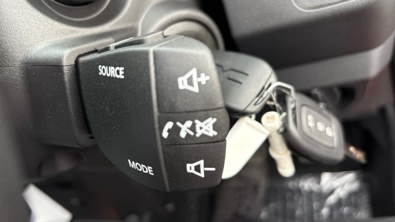 2025 Dacia Spring 27kWh Expression 65 48kW 5dr Auto Electric Hatchback Hatchback Electric Automatic