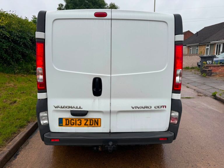 Vauxhall, VIVARO, Panel Van, 2013, Manual, 1995 (cc)