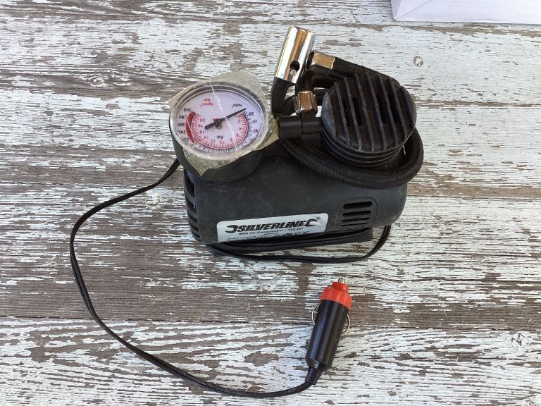 Portable Mini Air Compressor 