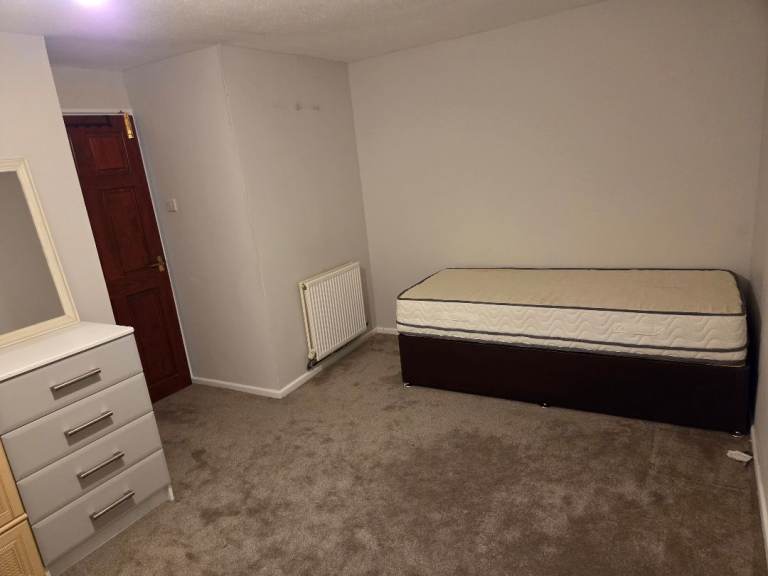 Double room to rent