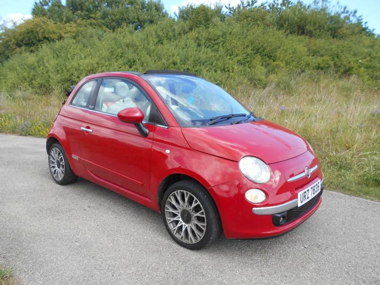 FIAT 500 POPULAR CONVERTIBLE STUNNING RED 2010 £35 ROAD TAX BARGAIN ONLY £2295 *LOOK* PX/DELIVERY