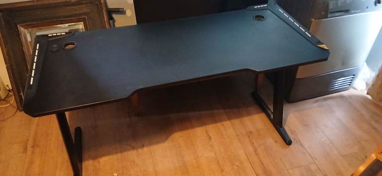 Computer Desk