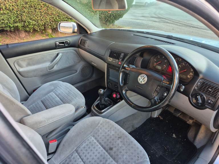 Volkswagen, GOLF, Hatchback, 2003, Manual, 1896 (cc), 5 doors