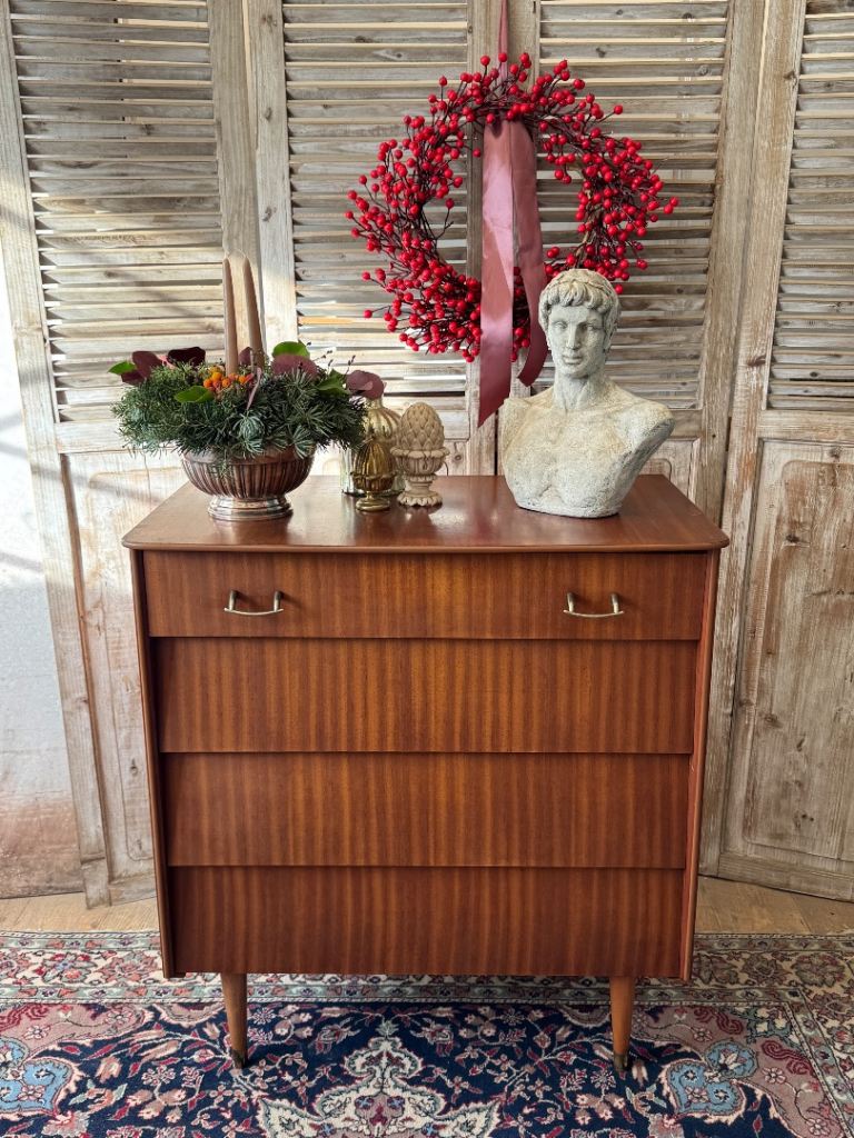 image for A vintage Avalon Yatton chest of drawers- local delivery