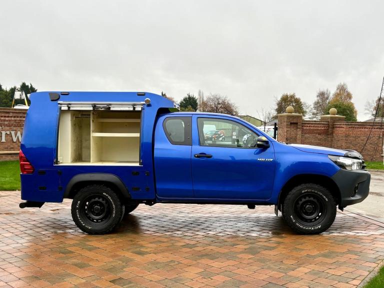 2018 Toyota Hilux Active Extra Cab Pick Up 2.4 D-4D 4x4 ***Workshop / Utility Truck*** PICK UP Di...