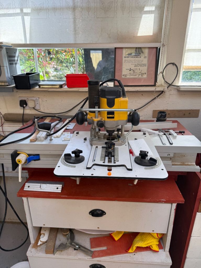 Wood rat router jig
