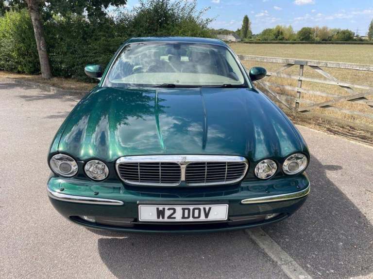 2003 Jaguar XJ XJ6 3.0 V6 SE 4dr Auto SALOON PETROL Automatic
