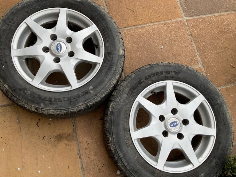 Bailey 14 inch alloy rims