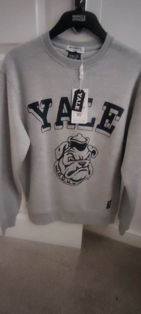 New Yale Bulldog Sweatshirt – Grey, Size S