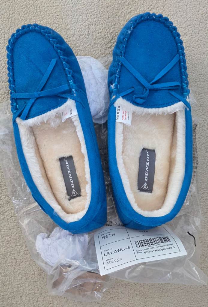 New Dunlop Beth Slippers – Midnight Blue, Size 5