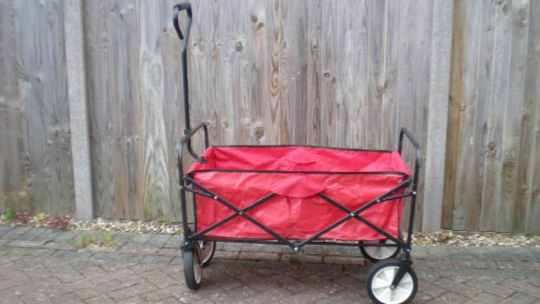 FESTIVAL TROLLEY