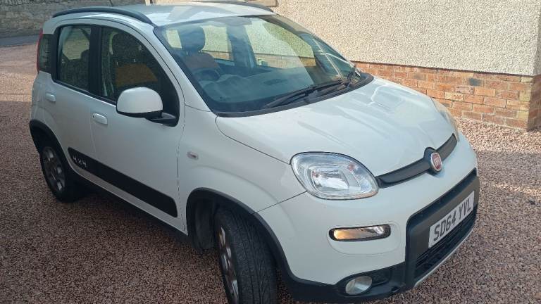 2014 Fiat Panda 4x4. 1.3 Diesel Multijet 75. 5 Door H/back. Towbar.