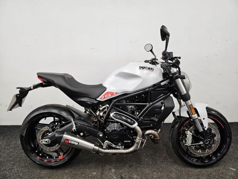 DUCATI MONSTER 797 ** VERY LOW MILEAGE - SCORPION EXHAUST - 12 MONTH MOT **