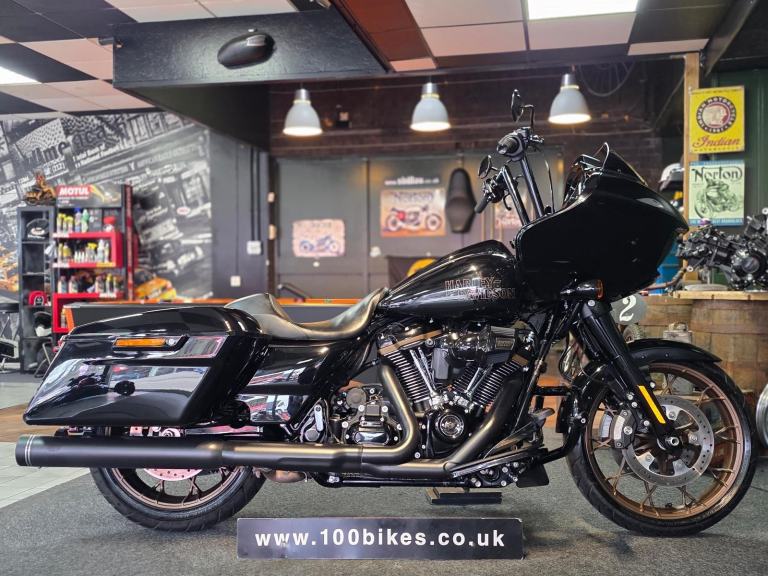 2023 HARLEY-DAVIDSON ROAD GLIDE ST 1923cc 117 3,500 MILE'S 