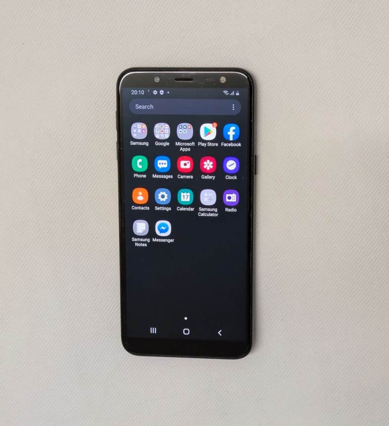 Unlocked Samsung j6 32gb £35 each cheap phone for work, business, or personal use