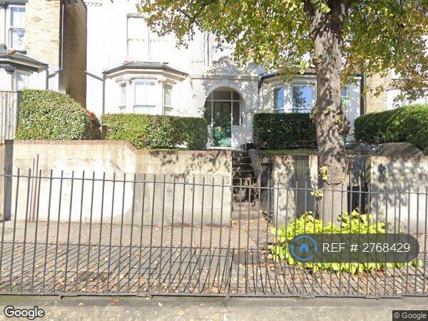 2 bedroom flat in Railway Street, Gillingham, ME7 (2 bed) (#2768429)