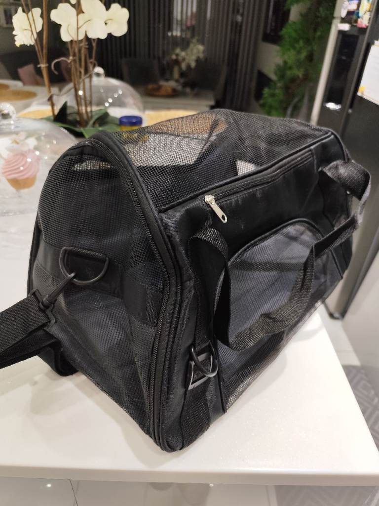 Cat/ pet travel bag 