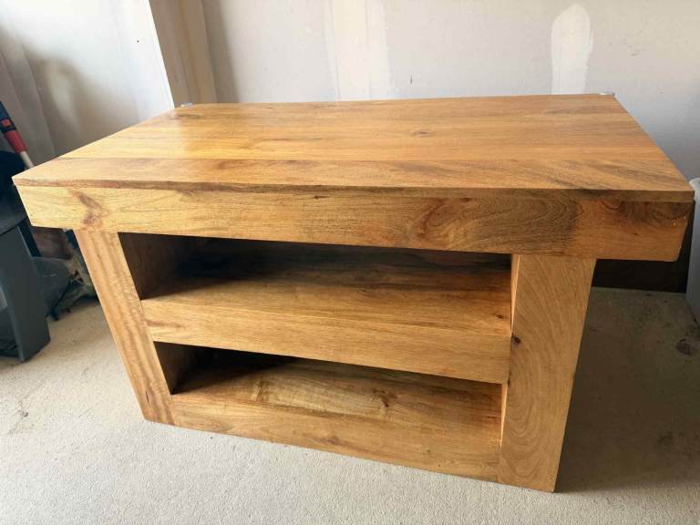 Mango Oak Console/TV Table