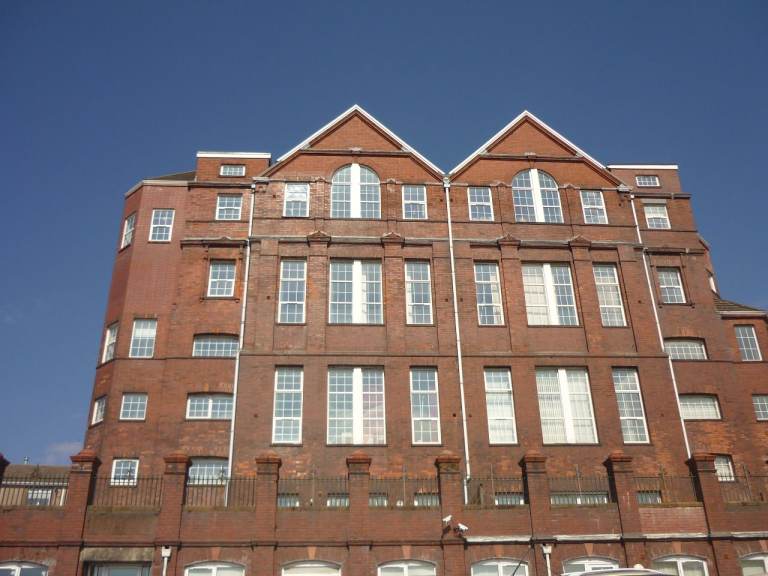 Duplex Apartment with parking. St Thomas Lofts - SA1.
