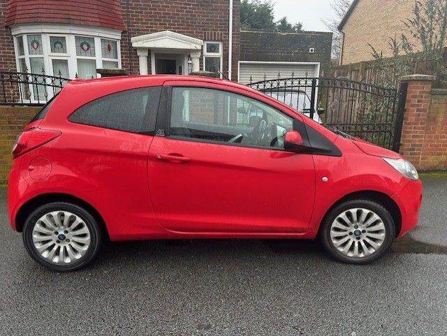 Ford, KA, Hatchback, 2013, Manual, 1242 (cc), 3 doors