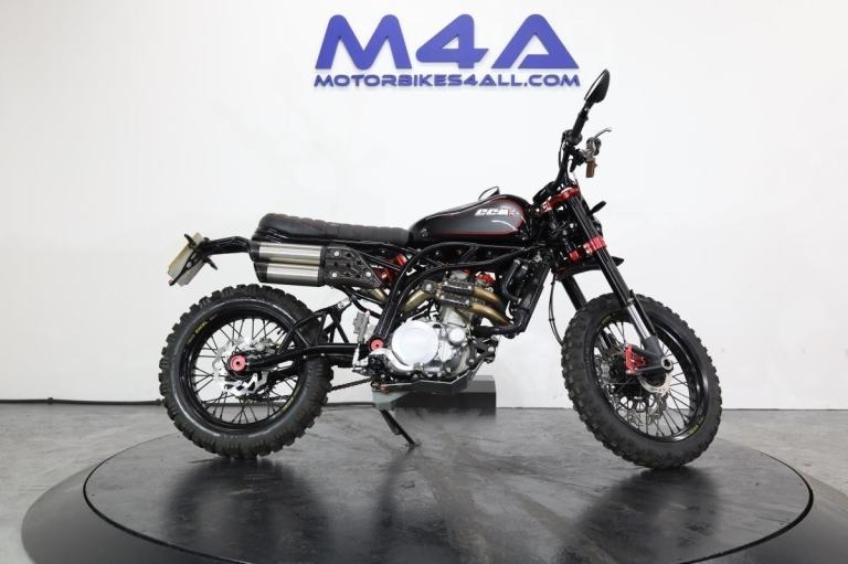 CCM SPITFIRE 600 BLACKOUT 2021