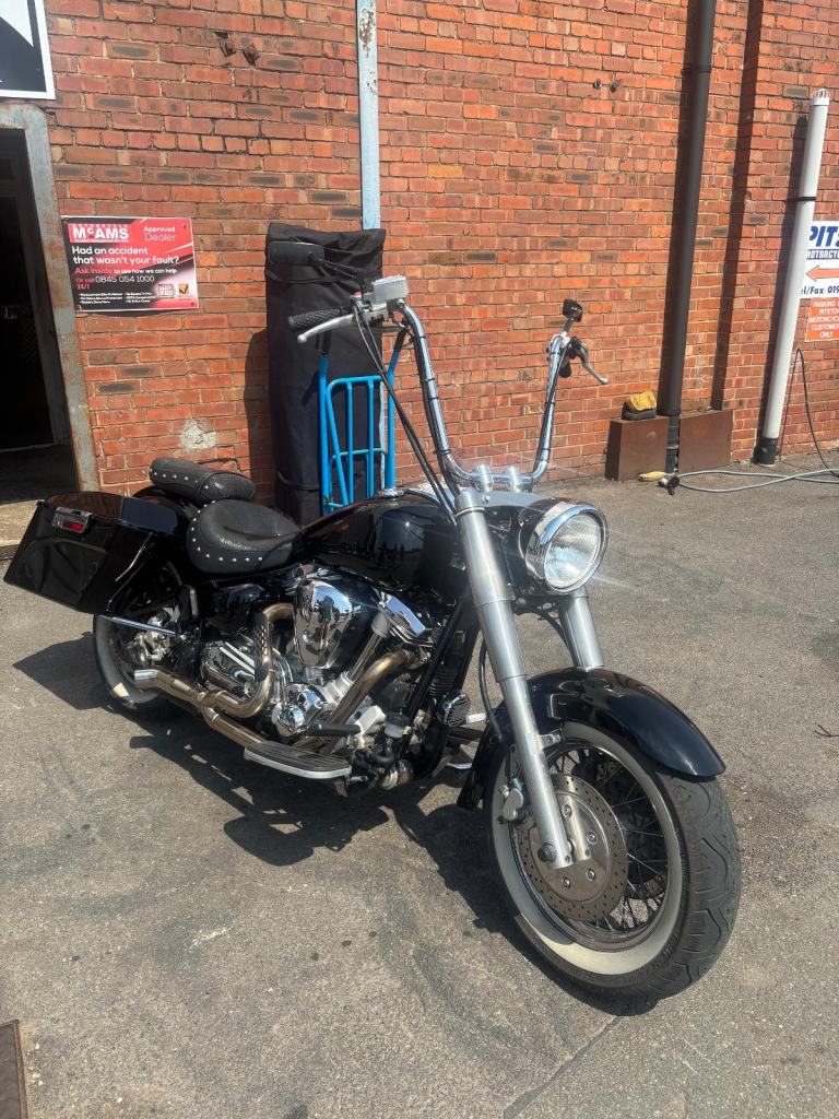 Yamaha XV bagger 