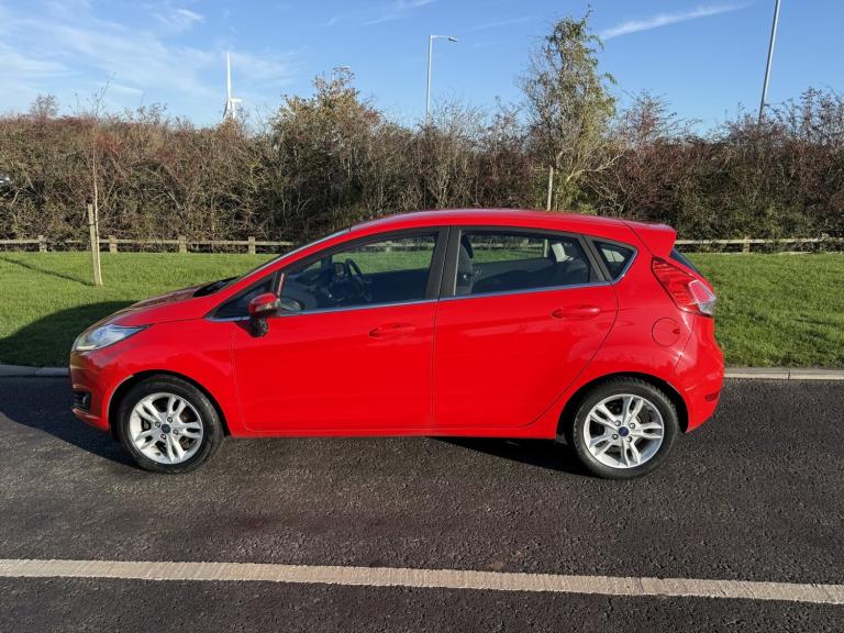 FORD FIESTA 1.3 Zetec 2015