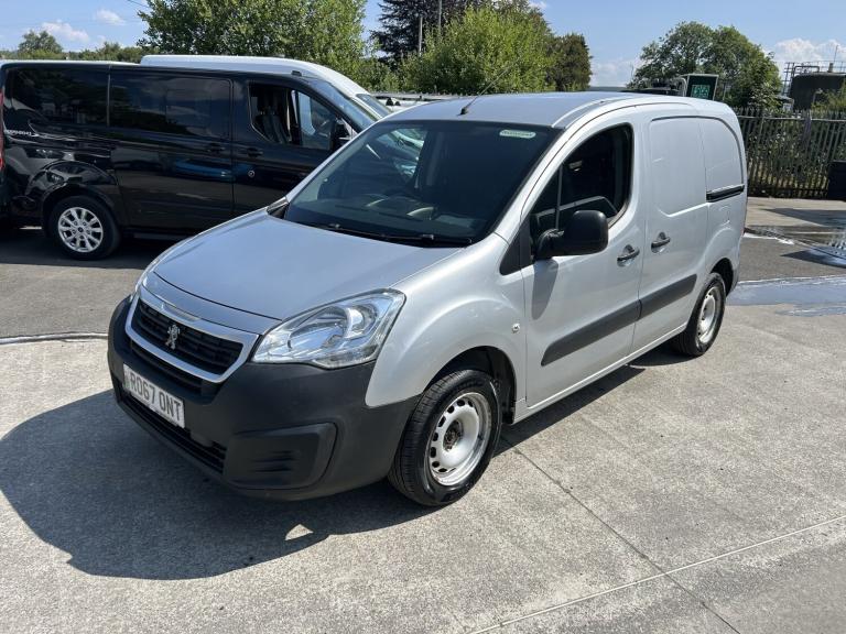 PEUGEOT PARTNER BLUE HDI SE L1 TWIN SIDE DOORS NO VAT Silver Manual Diesel 2017