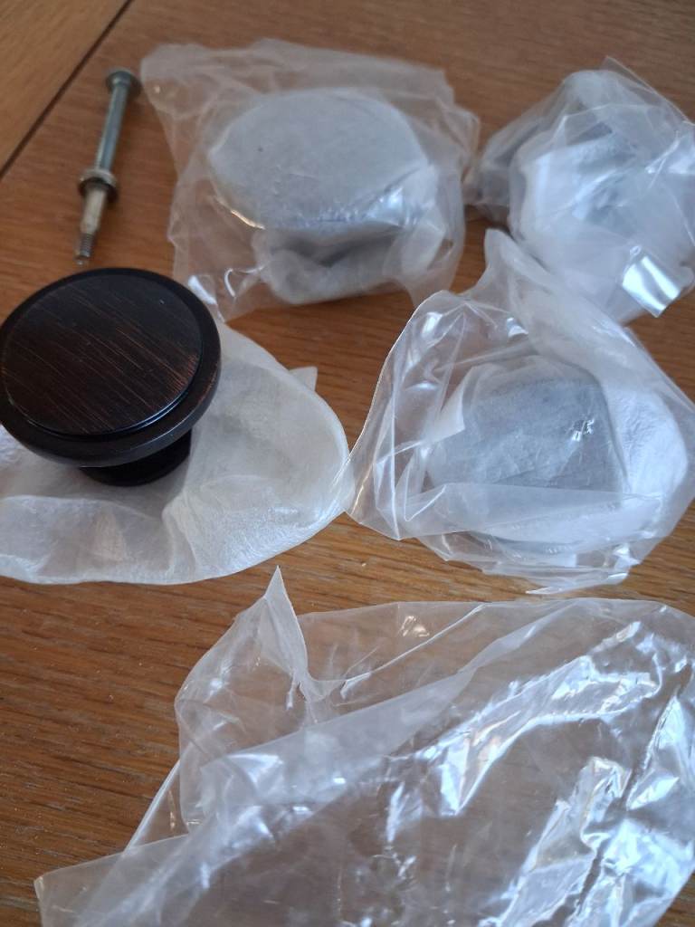 FREE new B&Q black bronze metal kitchen Cabinet Knobs 