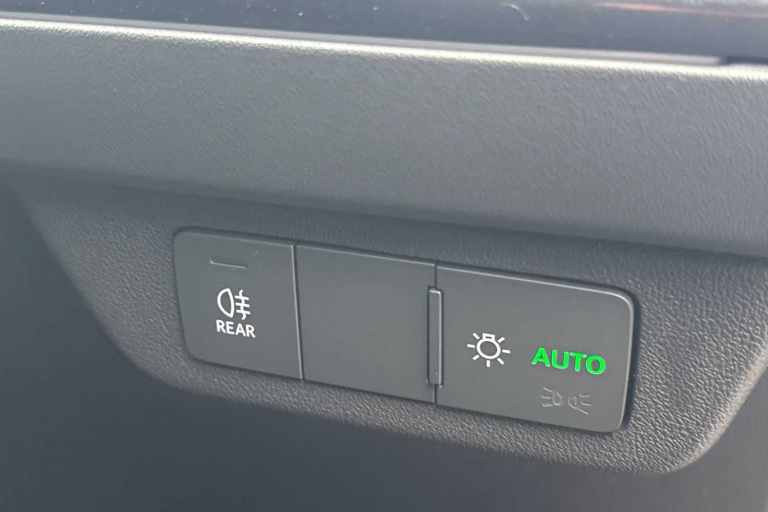 2025 Audi Q4 e-tron 210kW 45 82kWh S Line 5dr Auto [Leather] SUV Electric Automatic