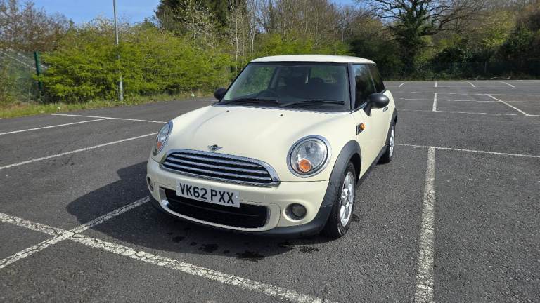Mini one D, 1.6 diesel 90bhp, £20 road tax