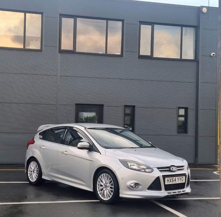Ford, FOCUS, Hatchback, 2014, Manual, 1560 (cc), 5 doors