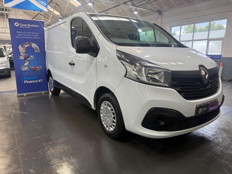 Renault Trafic 1.6 dCi ENERGY 27 Business+ SWB Standard Roof Euro 5 (s/s) 5dr Diesel Manual