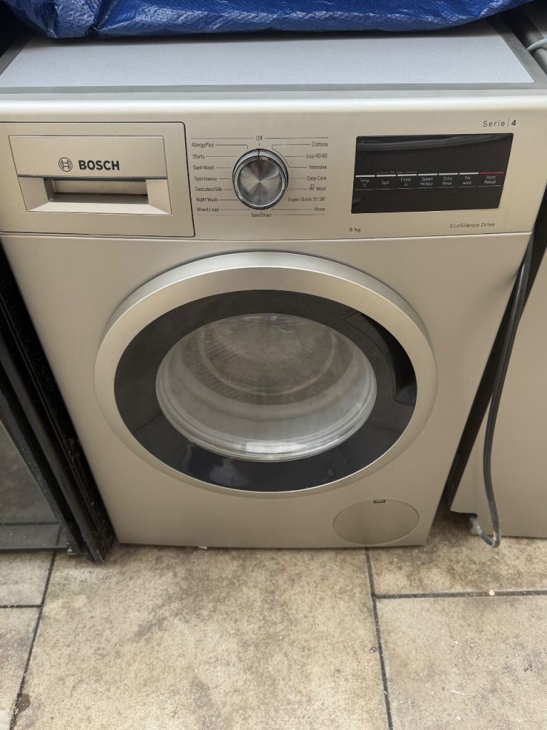 Bosch Serie 4 EcoSilence Drive 8kg Washing Machine - Good Condition
