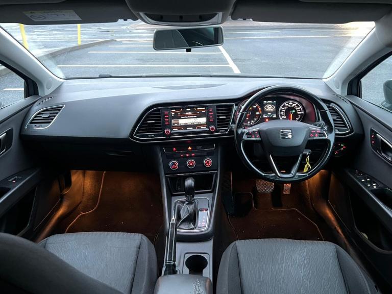 2016 SEAT Leon 1.6 TDI 110 SE Dynamic Technology 5dr DSG HATCHBACK Diesel Automatic