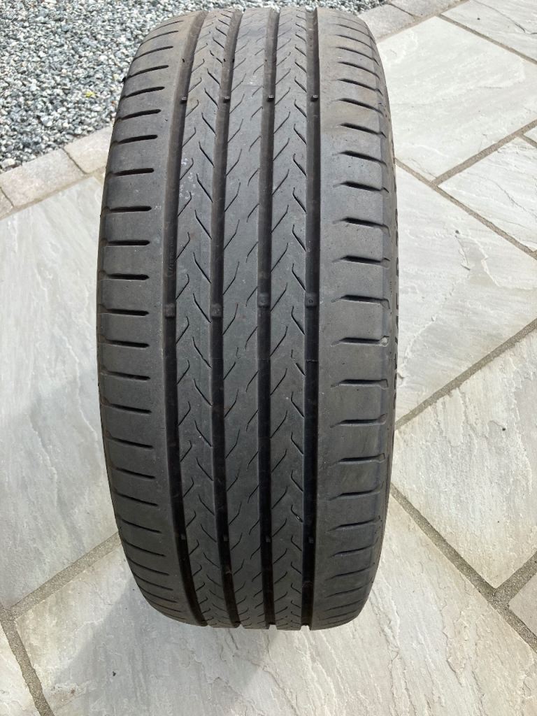 Continental 235/45/R20 XL EcoContact 6Q