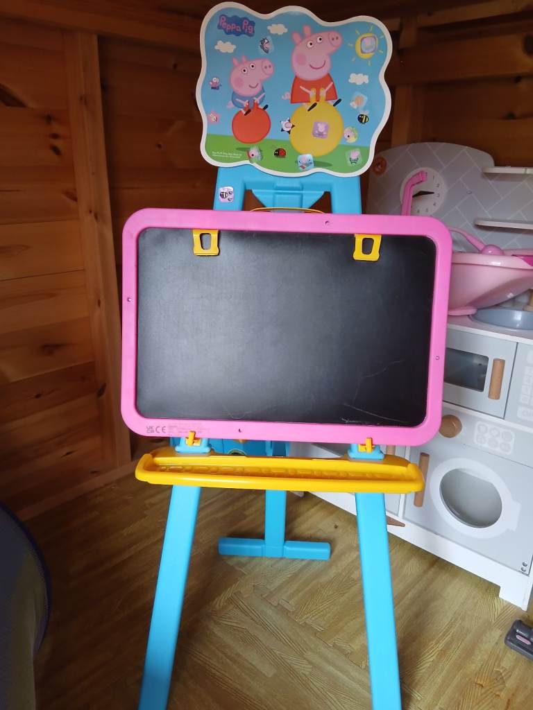 Peppa Pig Easel for Kids - Chalkboard & Whiteboard