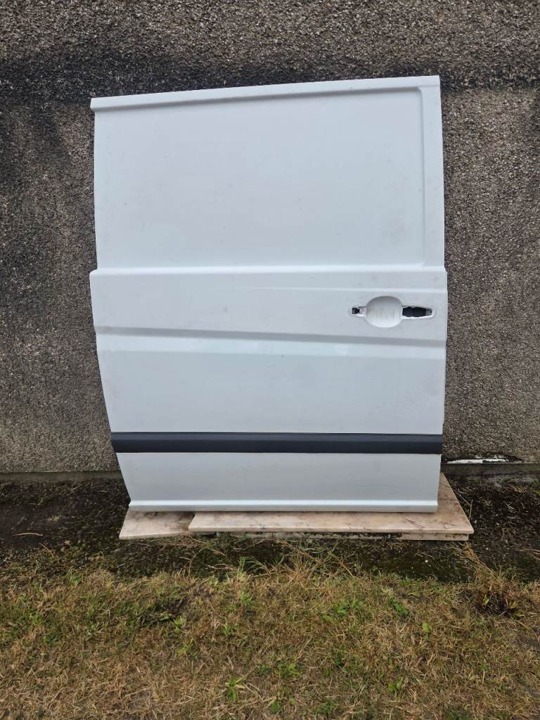 Mercedes Benz Vito 113 Driver Side Rear Sliding Door