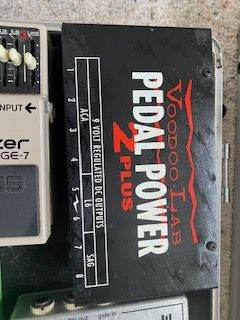 Guitar Effects in hard case