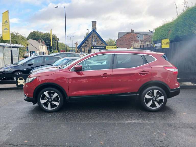 2015 Nissan Qashqai 1.2 DIG-T n-tec+ XTRON 2WD Euro 6 (s/s) 5dr HATCHBACK Petrol Automatic