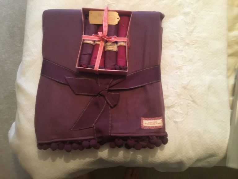 Next soft touch throw