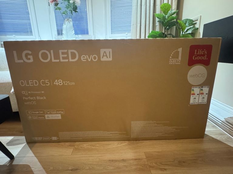 LG C5 48" OLED Evo AI 4K HDR Smart TV 2025 (SEALED UNIT)