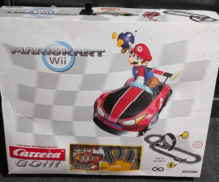 Carrera GO!!! Mario Kart Wii Slot Racing Set – Good Condition