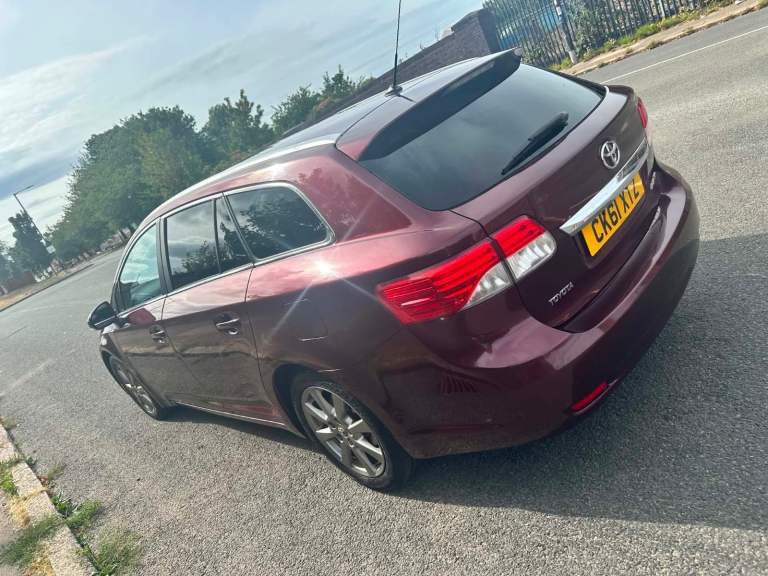 Toyota, AVENSIS, Estate, 2012, Manual, 2231 (cc), 5 doors