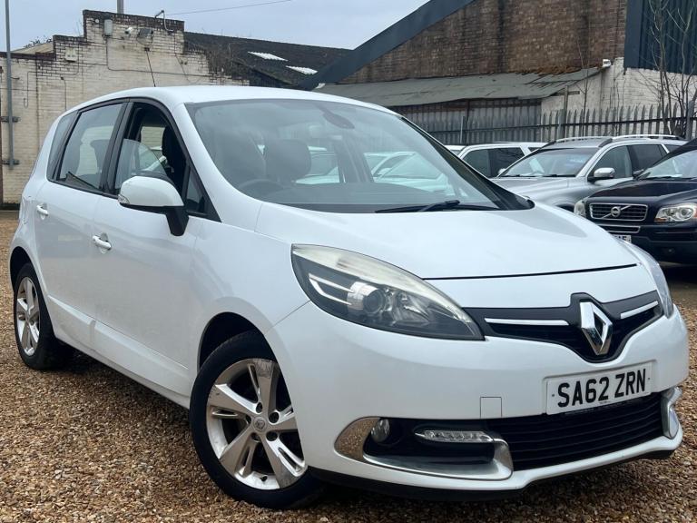 2012 Renault Scenic 1.5 dCi Dynamique TomTom Euro 5 (s/s) 5dr MPV Diesel Manual