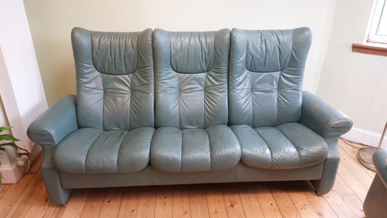 Stressless sofa and chair