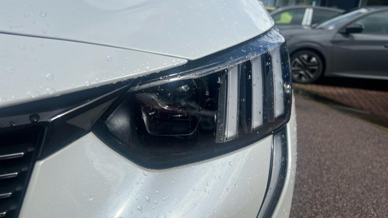 2022 Peugeot 208 1.2 PureTech 130 GT 5dr EAT8 Petrol Hatchback Hatchback Petrol Automatic