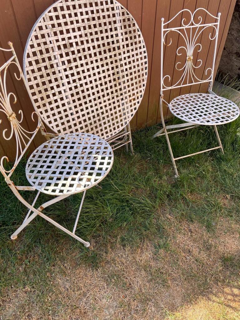 White Metal Garden Table and Chairs Set – Fair Condition
